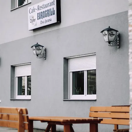 Eurogrill Attnang Apartment Exterior photo