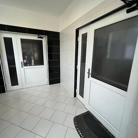 Eurogrill Attnang Apartment Exterior photo